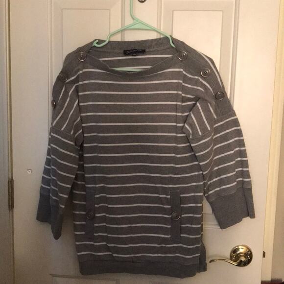 Jones New York Grey striped sweatshirt Medium - Picture 2 of 5